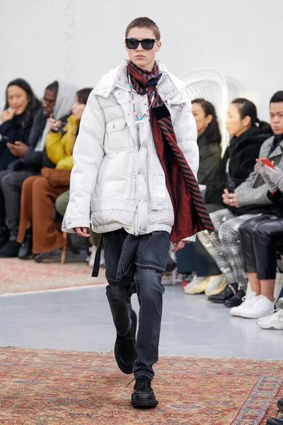 Look 55